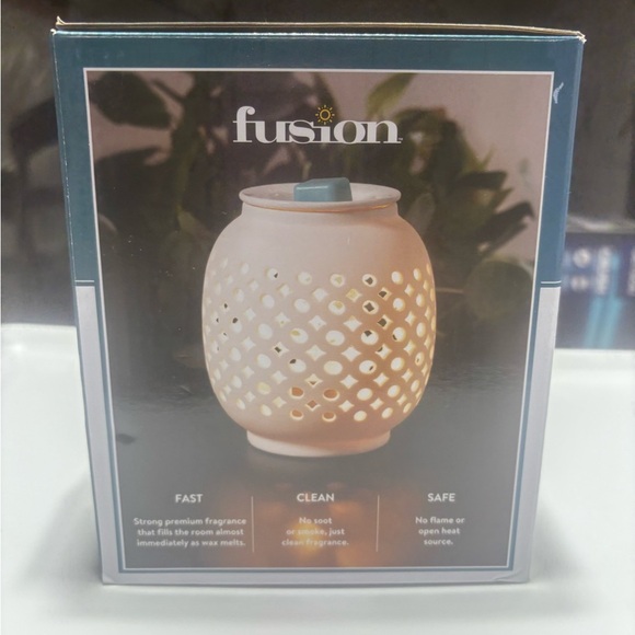 NIB Fusion™ Wax Warmers Full Size - Picture 7 of 8